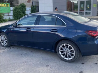 2020 Mercedes-Benz A-Класс 200 IV (W177), синий, 2313000 рублей, вид 4