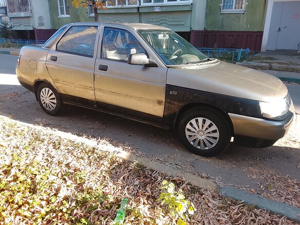 2001 Lada (ВАЗ) 2110, серебристый, 47000 рублей - вид 2