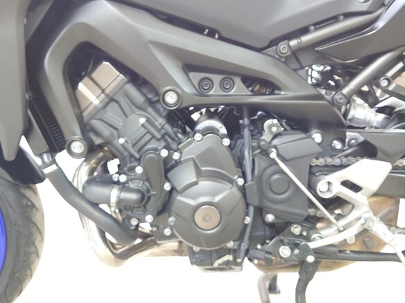 2018 Yamaha MT-09 Tracer (FJ-09), чёрный, 745000 рублей - вид 16