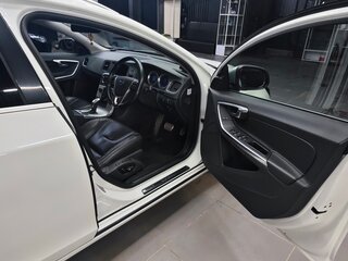 2012 Volvo V60 I, белый, 1050000 рублей, вид 5