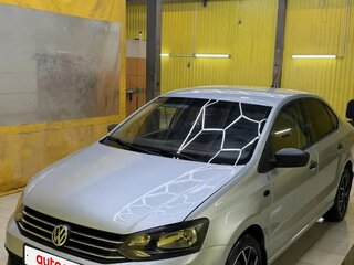 2014 Volkswagen Polo V, серебристый, 800000 рублей, вид 1