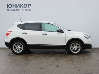 2013 Nissan Qashqai I Рестайлинг, белый, 859000 рублей, вид 4