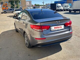 2015 Kia Rio III Рестайлинг, серый, 950000 рублей, вид 3