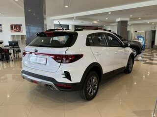 2025 Solaris KRX, белый, 2725000 рублей, вид 4