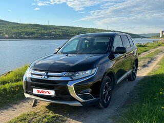 2017 Mitsubishi Outlander III Рестайлинг 2, чёрный, 1240000 рублей, вид 1