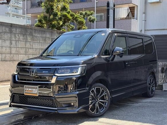 2023 Honda Stepwgn Spada VI, чёрный, 2410000 рублей