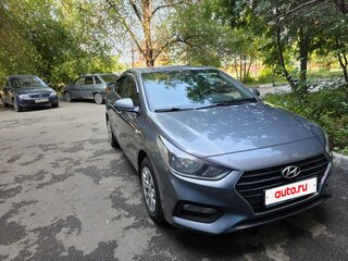 2019 Hyundai Solaris II, серый, 1450000 рублей, вид 4