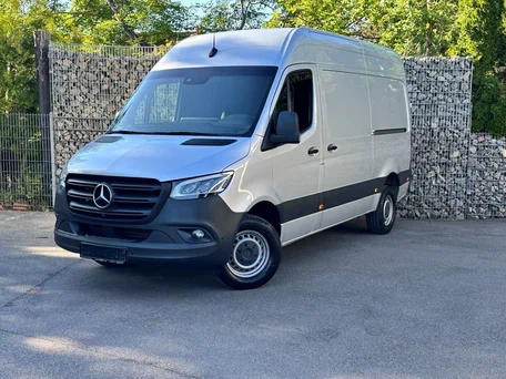 2020 Mercedes-Benz Sprinter, серый, 6200000 рублей, вид 1