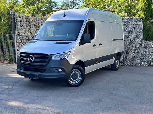 2020 Mercedes-Benz Sprinter, серый, 6200000 рублей