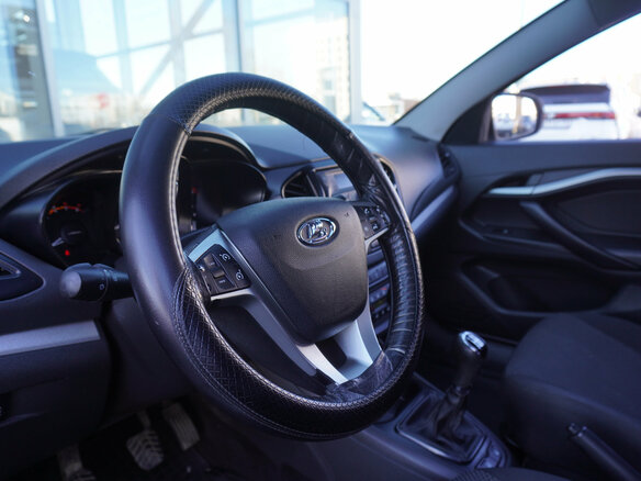 2019 Lada (ВАЗ) Vesta I, серебристый, 838000 рублей - вид 10