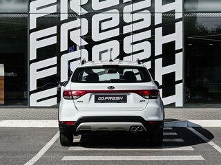 2017 Kia Rio X-Line IV, белый, 1359000 рублей, вид 4
