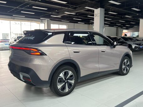 2026 Changan Qiyuan Q05 51.9 kWh II, бежевый, 2280000 рублей, вид 4