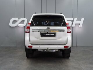 2014 Toyota Land Cruiser Prado 150 Series Рестайлинг 1, белый, 3710000 рублей, вид 4
