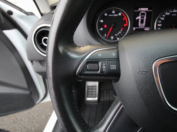 2014 Audi A3 III (8V), белый, 1095000 рублей - вид 20