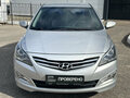 2014 Hyundai Solaris I Рестайлинг, серебристый, 995000 рублей - вид 1