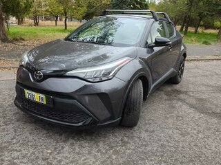 2022 Toyota C-HR I Рестайлинг, серебристый, 2780000 рублей, вид 1