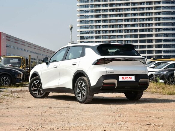 2026 Changan Qiyuan Q05 40.3 kWh II, белый, 1920000 рублей - вид 13