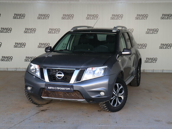 2017 Nissan Terrano III (D10), серый, 1091000 рублей