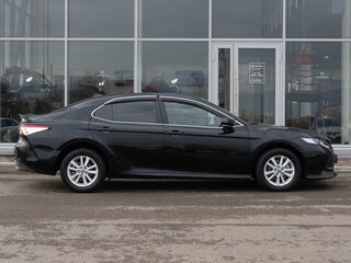 2020 Toyota Camry VIII (XV70), чёрный, 2688000 рублей, вид 5