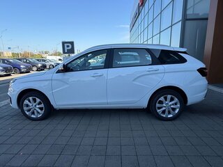 2026 Lada (ВАЗ) Vesta SW I Рестайлинг (NG), белый, 1915000 рублей, вид 3