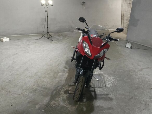 2013 Triumph Tiger 1050, красный, 730000 рублей - вид 2