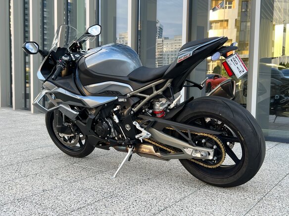 2025 BMW S 1000 RR, серый, 2100000 рублей - вид 18