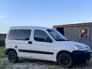 2011 Citroen Berlingo I Рестайлинг, белый, 430000 рублей, вид 1