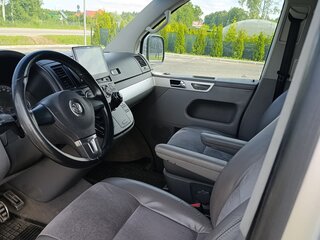 2006 Volkswagen Multivan T5, серый, 1990000 рублей, вид 5