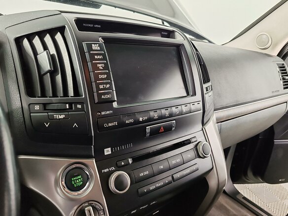 2011 Toyota Land Cruiser 200 Series, чёрный, 2875000 рублей - вид 14