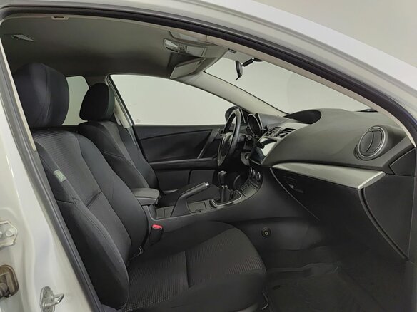2012 Mazda 3 II (BL) Рестайлинг, белый, 885000 рублей - вид 10