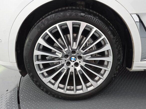 2023 BMW X7 40d I (G07) Рестайлинг, белый, 12350000 рублей - вид 15