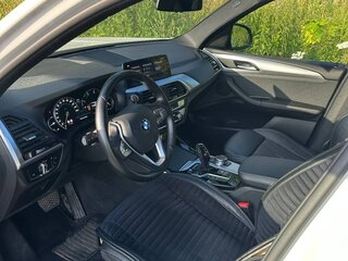 2018 BMW X3 20d xDrive III (G01), белый, 3800000 рублей, вид 2