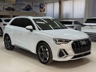 2022 Audi Q3 35 TFSI II (F3), белый, 2750000 рублей, вид 2