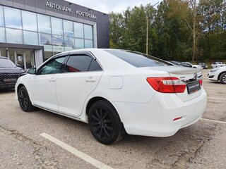 2014 Toyota Camry VII (XV50), белый, 1629000 рублей, вид 5