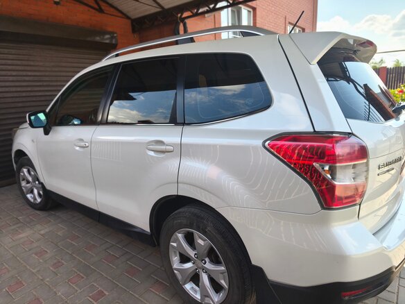 2014 Subaru Forester IV, белый - вид 2