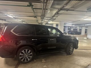 2018 Lexus LX 570 III Рестайлинг 2, чёрный, 8990000 рублей, вид 2