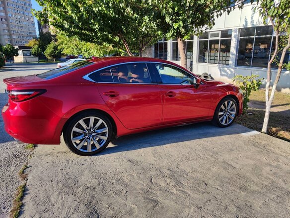 2018 Mazda 6 III (GJ) Рестайлинг 2, красный, 2000000 рублей - вид 16