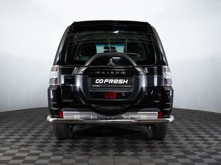 2015 Mitsubishi Pajero IV Рестайлинг 2, чёрный, 3070000 рублей, вид 4