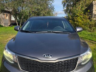 2016 Kia Rio III Рестайлинг, серый, 880000 рублей, вид 1