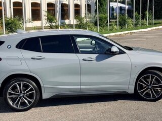2023 BMW X2 sDrive18i I (F39), серый, 2490070 рублей, вид 3
