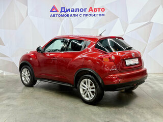 2014 Nissan Juke I, красный, 1150000 рублей, вид 4