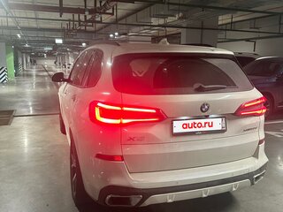 2020 BMW X5 30d IV (G05/G18), белый, 7700000 рублей, вид 5
