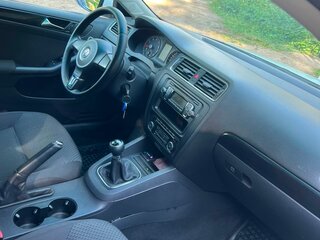 2011 Volkswagen Jetta VI, белый, 690000 рублей, вид 5