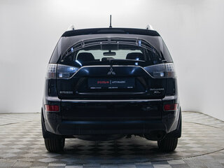 2008 Mitsubishi Outlander II, чёрный, 1084000 рублей, вид 4