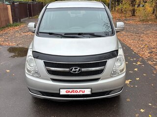 2010 Hyundai Grand Starex I, серый, 945000 рублей, вид 2