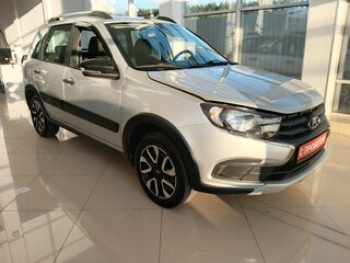 2024 Lada (ВАЗ) Granta Cross I Рестайлинг, серебристый, 810000 рублей, вид 2