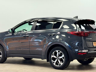 2020 Kia Sportage IV Рестайлинг, серый, 1795000 рублей, вид 3