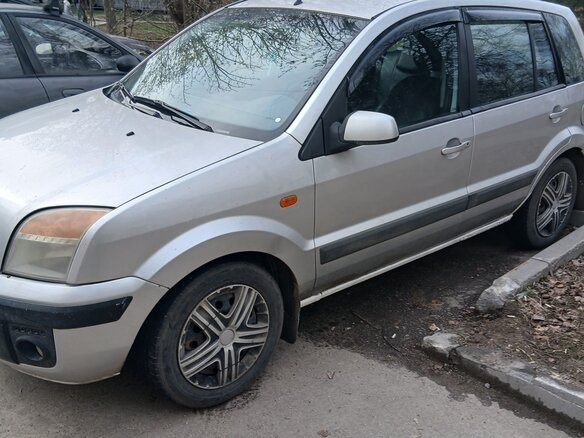 2007 Ford Fusion I Рестайлинг, серебристый, 310000 рублей - вид 12