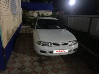1998 Mitsubishi Carisma I, белый, 150000 рублей, вид 1