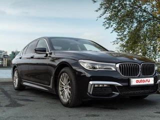 2015 BMW 7 серии 730d xDrive VI (G11/G12), чёрный, 2700000 рублей, вид 1